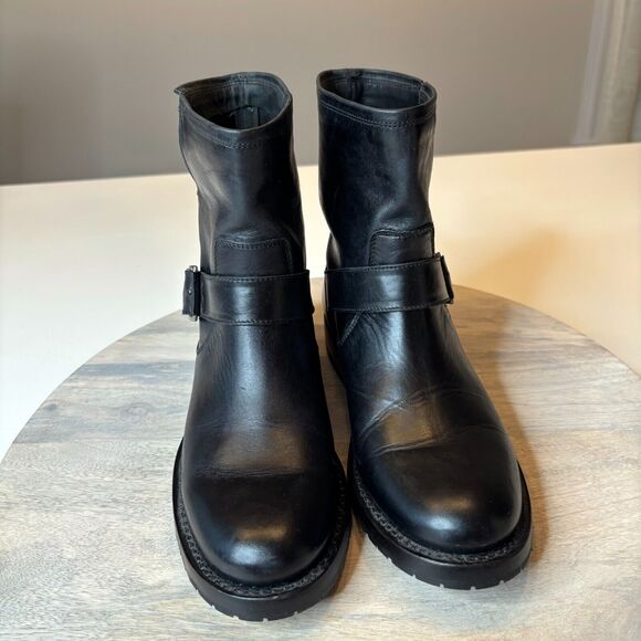 Frye Natalie Engineer Black Leather Short Moto Belted Ankle Boots US Size 5.5 - Picture 4 of 9